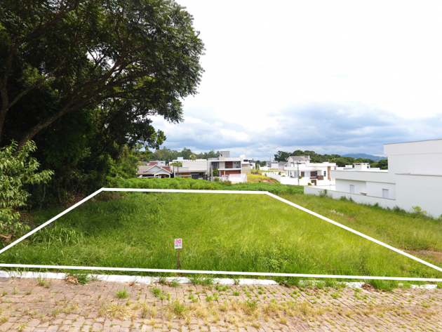 TERRENO 