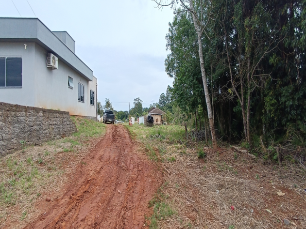 TERRENO 